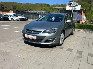 Opel Astra J Lim. 5-trg. Style** 1.HAND **