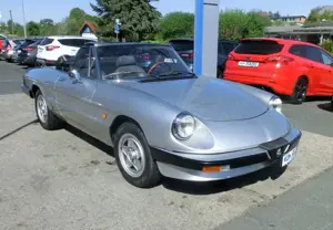 Alfa Romeo Spider Bild 2