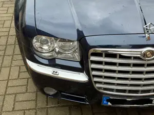 Chrysler 300C 3.5 Automatik Bild 5