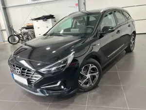 Hyundai i30 1.0 cw **Navi*Kamera*SHZ*Temp*Spur**