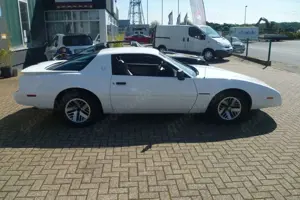 Pontiac Firebird 5.0 Liter V8 TBI mit TÜV und H-Zul.