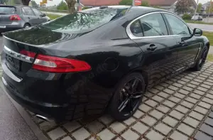 Jaguar XF 3.0 V6 Diesel S Premium Luxury Bild 4