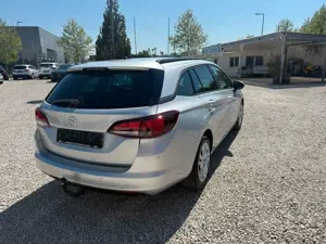 Opel Astra K  1.4 Tutbo Sports Tourer Business Bild 4