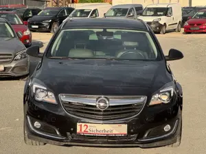 Opel Insignia A Sports Tourer Edition Bild 2