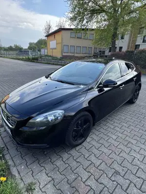 Volvo V40 D4 Geartronic Momentum