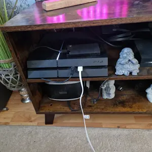 Playstation 4 mit vr Brille und Kamera 