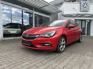 Opel Astra 1.6 TURBO INNOVATION*LED*LEDER*KAMERA