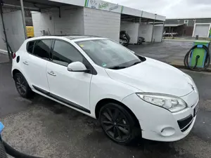 Renault Megane 1.5 dCi Dynamique Bild 1
