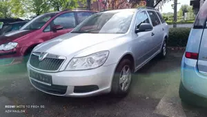 Skoda Octavia Combi 1.4 TSI Elegance. 1. Hand !