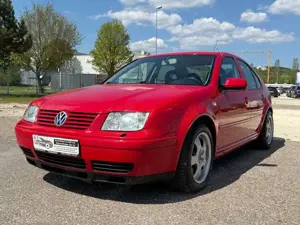 Volkswagen Bora 2.0 Lim. Comfortline*KLIMA*ALU*AHK*SHZG*ESP