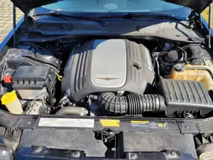 Chrysler 300C 5.7 Automatik Bild 5