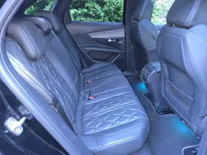 Peugeot 3008 BlueHDi 180 Stop  Start EAT6 GT