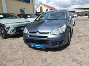 Citroen C4 1.6 16V Confort Limousine, 1.Hd. TÜV neu