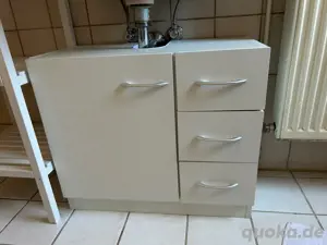 Bad Unterschrank