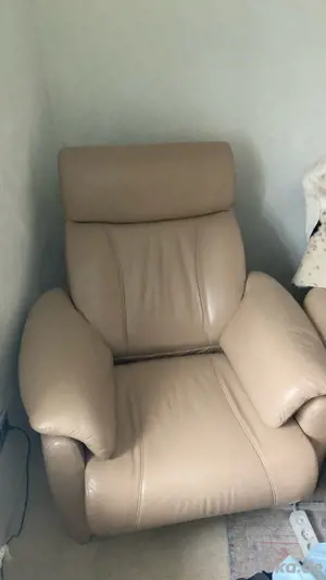 Echtleder Sessel, Sofa, Schafzimmer Schrank