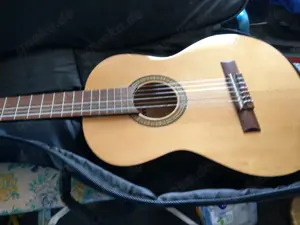 Thohmann Kindergitarre (3 4)