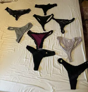  Süße Versuchung zum Mitnehmen   Getragene Dessous, Videos und vieles mehr von Lea, 26 