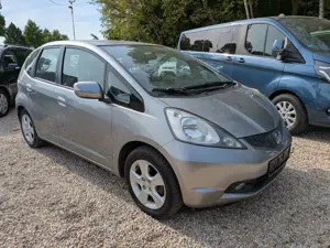 Honda Jazz 1.4 i-VTEC , Tüv 3/2027 Klima