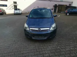 Opel Zafira 1.8 Innovation AHK Xenon ,7sitze
