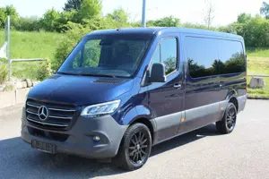Mercedes-Benz Sprinter 319 CDI RWD L2 Tourer *Distronic *Standheizung