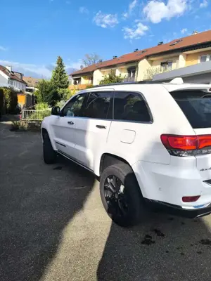 Jeep Grand Cherokee 3.0 V6 Multijet 4WD Automatik Summit Bild 5