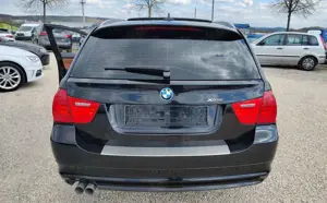 BMW 320 d xDrive 4x4 Automatik* Xenon*Navi*Leder*Pan Bild 5