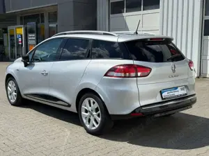 Renault Clio Grandtour   *PDC, NAVI, SHZG, 1. HAND* Bild 3