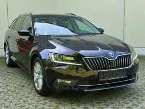 Skoda Superb Combi 2.0 | 4x4 | ACC | AHK | Zahnr.Neu | Bild 4