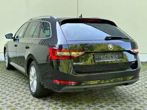 Skoda Superb Combi 2.0 | 4x4 | ACC | AHK | Zahnr.Neu | Bild 5