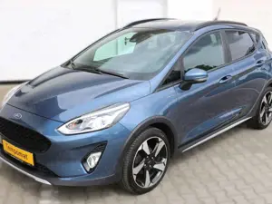 Ford Fiesta Active mit LED Scheinwerfer, Abstandstempomat