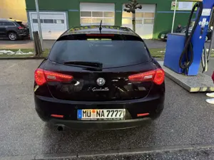 Alfa Romeo Giulietta Turismo Bild 3