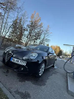 Alfa Romeo Giulietta Turismo Bild 1
