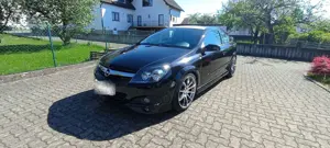 Opel Astra Edition Plus OPC Line
