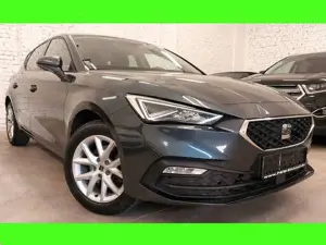 SEAT Leon FACELIFT 1.5 TSI Style LED Kamera ACC DAB