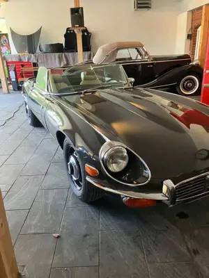 Jaguar E-Type V 12 CABRIO *AUS MEINER PRIVATEN SAMMLUNG Bild 2