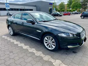 Jaguar XF 2.2 Diesel,    HSN/TSN: 1590/ABX Bild 5