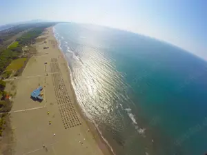 2 St. Haus 100qm, Grund 200m2, Surfer-Sandstrand 1500m . Bild 8