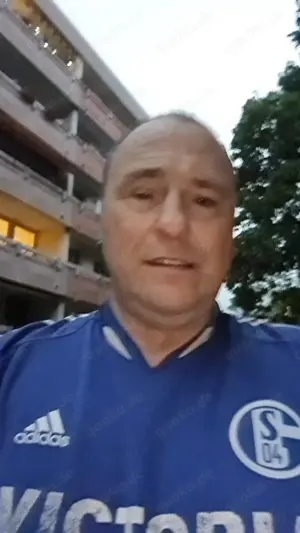Intim Rasur oder Haarentfernung 