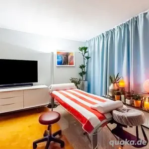 Süße Sensual erotische body to body Massagen Exklusive Tantra-Massagen