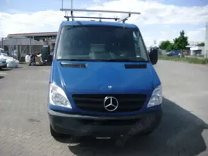 Mercedes-Benz Sprinter 210 CDI 906.611