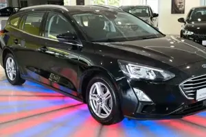 Ford Focus Turnier Cool  Connect Automatik*NAVI*SHZ* Bild 3