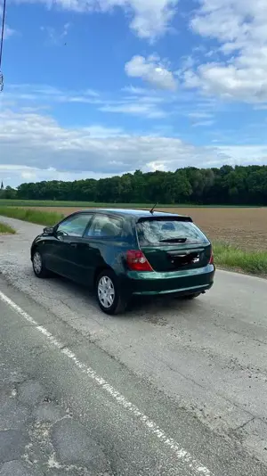 Honda Civic 1.4i LS Bild 2