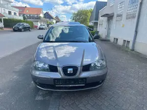 SEAT Ibiza **1.4** Tüv Bis 01/2027**Gepflegt** Bild 4