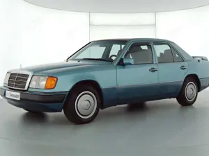 Mercedes-Benz E 230 E-Klasse