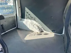 Volkswagen Caddy Kasten/Kombi Kasten *Klima* Bild 4