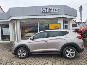 Hyundai TUCSON Premium 4WD