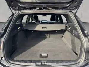 Ford Focus Turnier 1.0 EcoBoost Hybrid ST-LINE X Bild 4