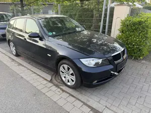 BMW 320 320d