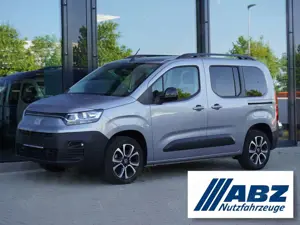 Fiat Doblo Kombi 1.5 130 AT8 / Klimaautomatik