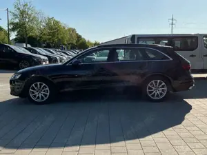 Audi A4 Av.40 TDI quattro S-Tr.Matrix Navi RFK ParkAs Bild 2 Audi A4 Av.40 TDI quattro S-Tr.Matrix Navi RFK ParkAs Bild 2